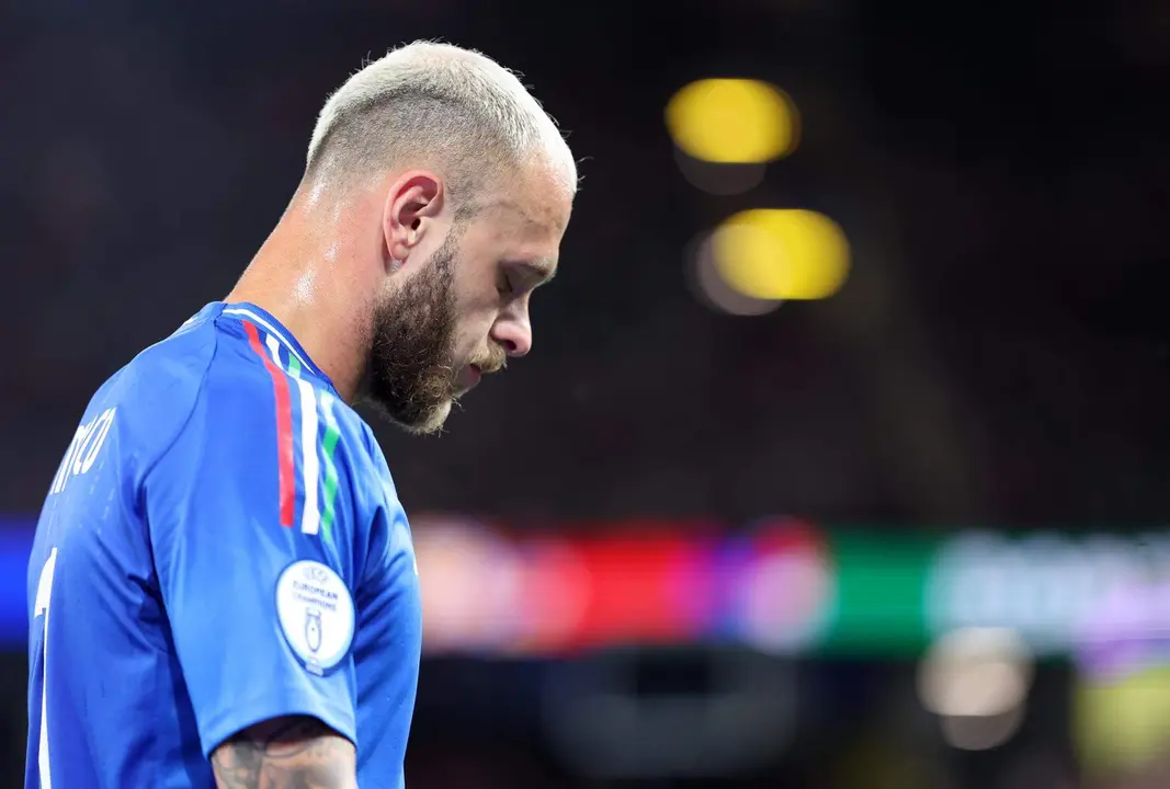 El jugador italiano Federico Dimarco durante el partido de f&uacute;tbol del grupo B de la Eurocopa 2024 entre Italia y Albania, en Dortmund. EFE/EPA/CHRISTOPHER NEUNDORF