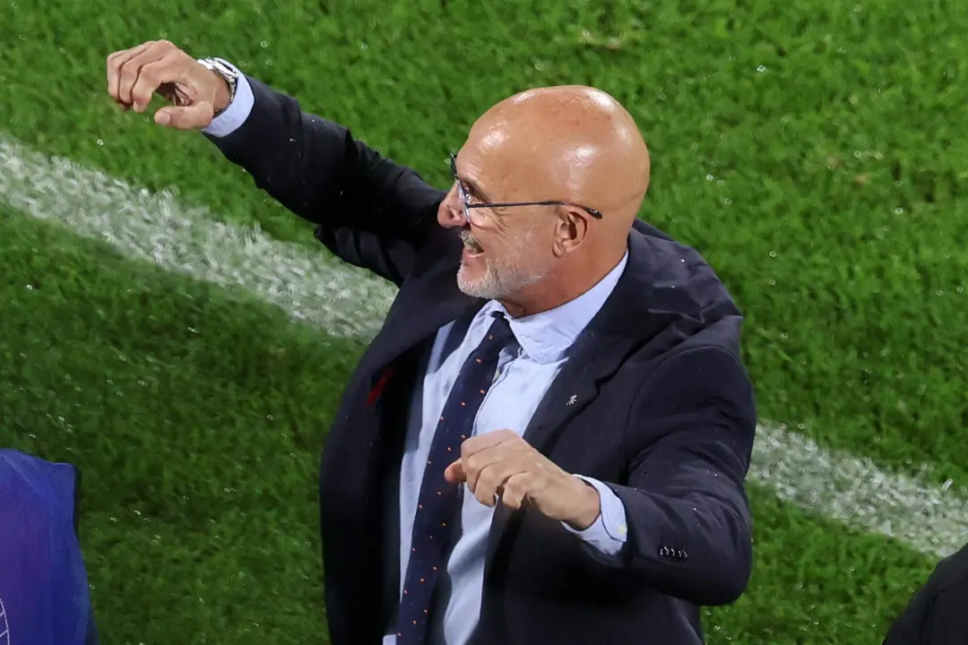 El entrenador Luis de la Fuente de Espa&ntilde;a. EFE/EPA/MOHAMED MESSARA