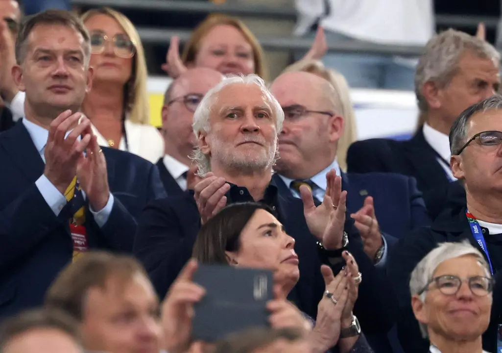 El m&iacute;tico Rudi V&ouml;ller durante el partido inaugural. EFE/EPA/FRIEDEMANN VOGEL