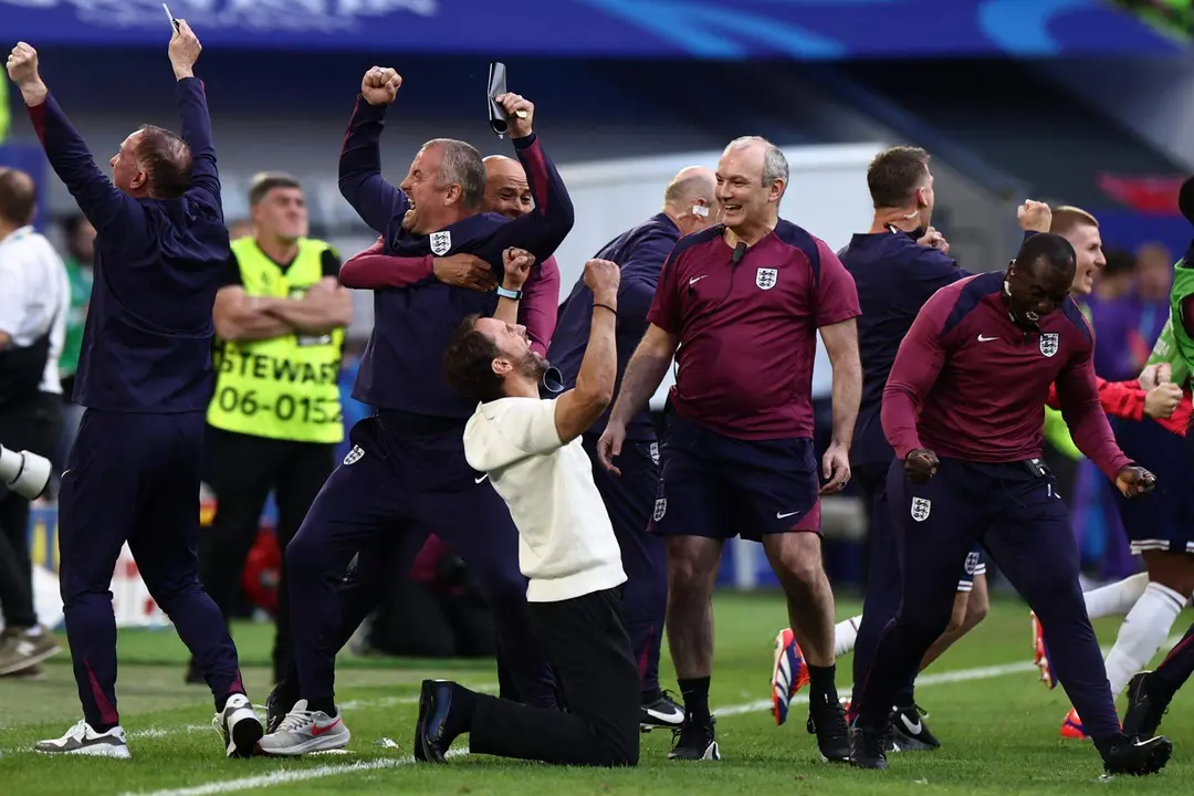 Gareth Southgate, seleccionador de Inglaterra, tras el partido de cuartos que han jugado Inglaterra y Suiza en D&uuml;sseldorf, Alemania. EFE/EPA/ANNA SZILAGYI