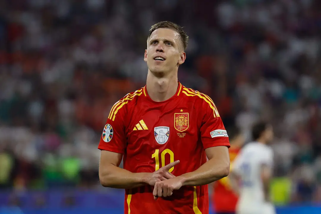 El centrocampista de la selecci&oacute;n espa&ntilde;ola Dani Olmo tras marcar el segundo gol ante Francia, en M&uacute;nich. EFE/Alberto Est&eacute;vez