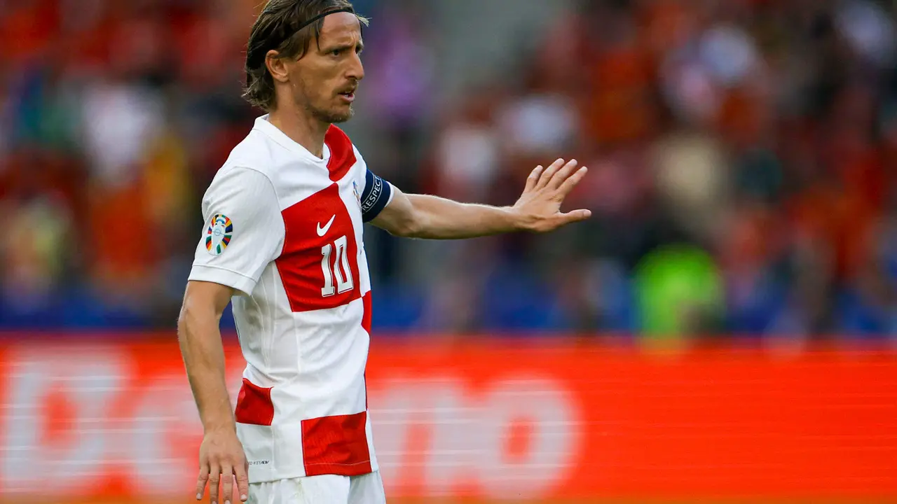 El centrocampista de la selecci&oacute;n croata Luka Modric reacciona durante el partido del grupo B de la Eurocopa 2024 entre Espa&ntilde;a y Croacia, en el Estadio Ol&iacute;mpico de Berl&iacute;n, Alemania. EFE/Alberto Est&eacute;vez