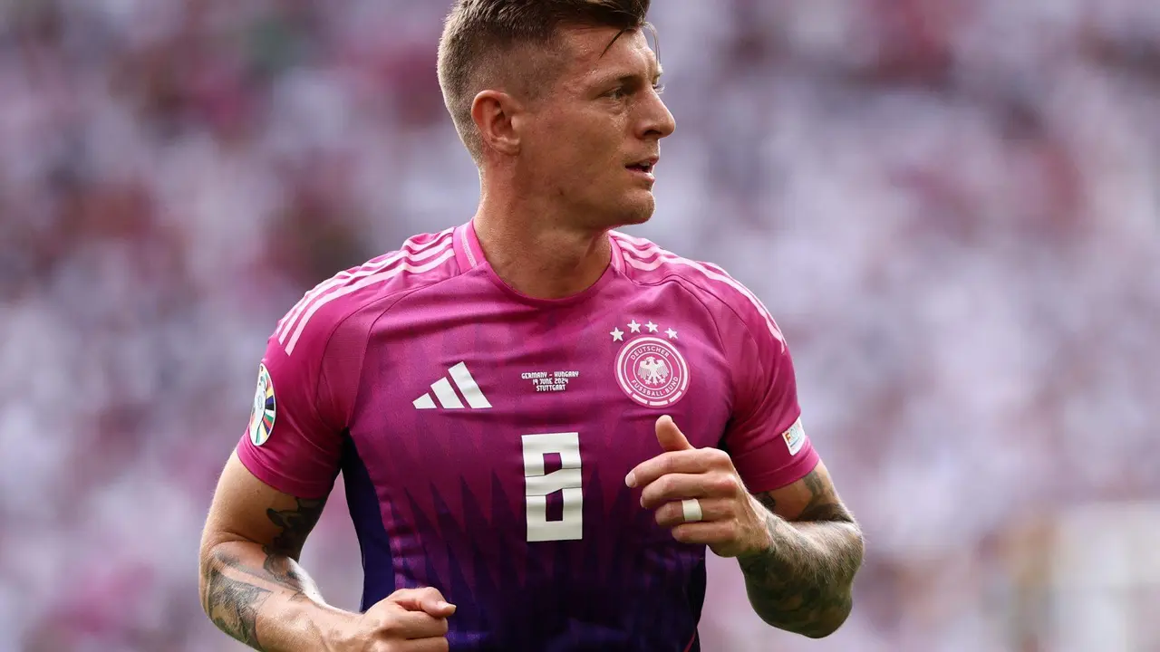 El jugador alem&aacute;n, Toni Kroos. EFE/EPA/ANNA SZILAGYI